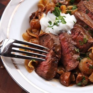 , Ultimate Beef Stroganoff, Friday Night Snacks and More...