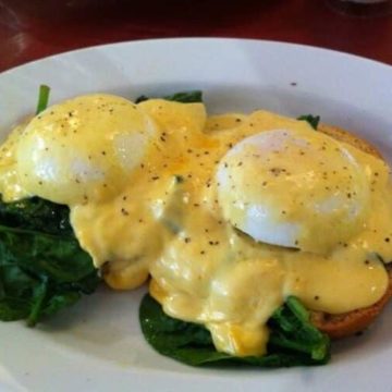 , Eggs Florentine / Eggs Benedict with Paper-Thin Ham, Friday Night Snacks and More...