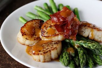 Asparagus With Scallops, Browned Butter And Prosciutto