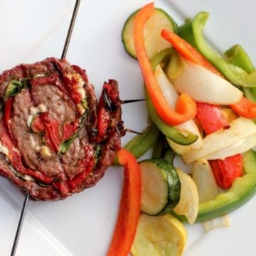 Feta Red Pepper Steak Pinwheels 2 670x447