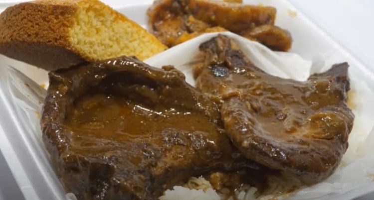 southern pork chops baked in onion gravy3