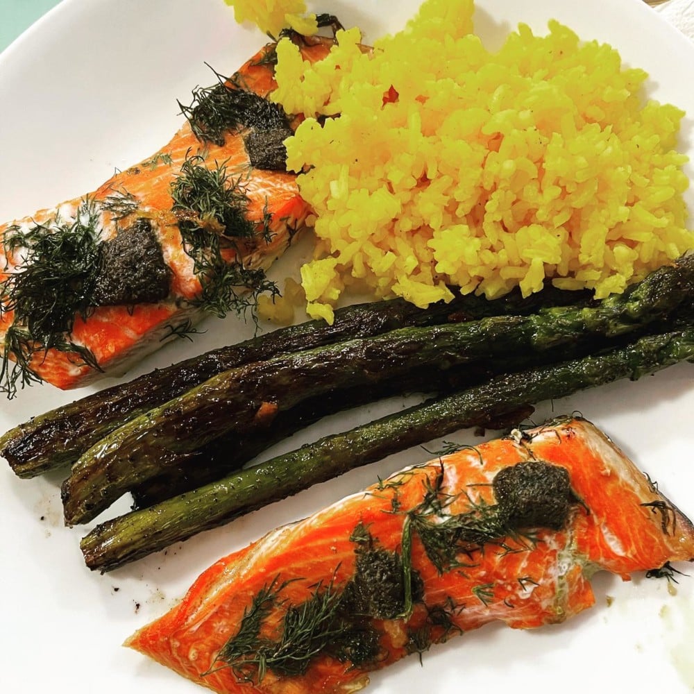 Salmon Milano with roasted Asparagus and Yellow Rice