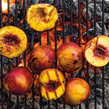 grilled peaches