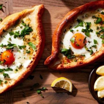 Khachapuri