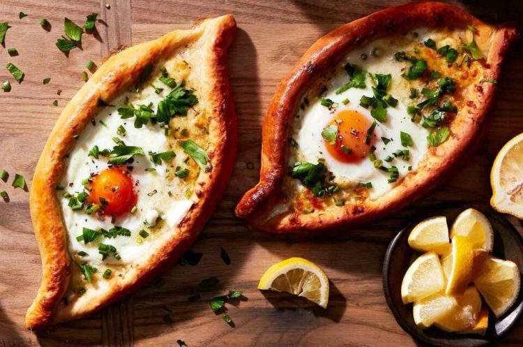 Khachapuri