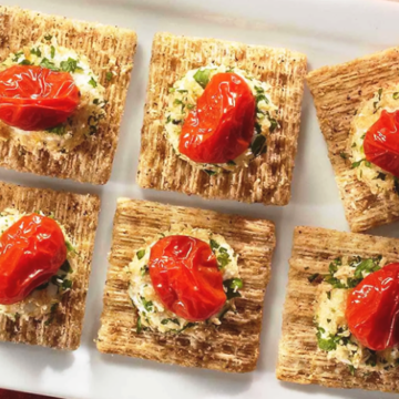 Triscuit With Tomato